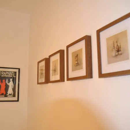 En Pleno Centro Del Casco Historico De *